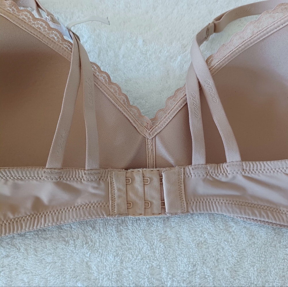 Aerie Light Wireless Seamless Bra, Size 34D - Picture 14 of 16